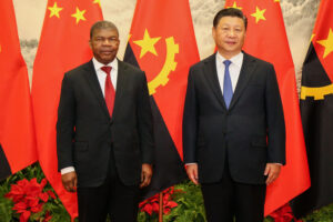 Como está a economia da China e o que ela significa para Angola? Opinião do Embaixador Chinês em Angola