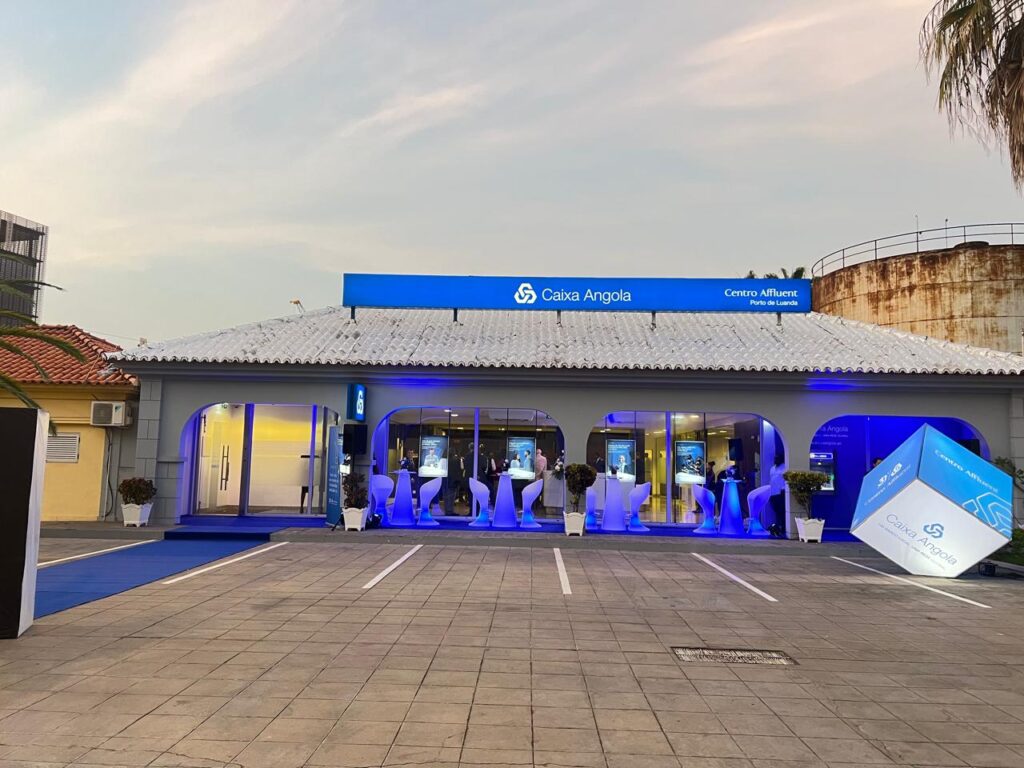 CAIXA ANGOLA INAUGURA CENTRO AFFLUENT PARA  ATENDIMENTO PERSONALIZADO DE CLIENTES DO SEGMENTO